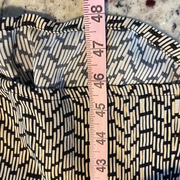 REISS Geometric Print Long Sleeve Midi Shirt Dress Belted V Neck Women Size 2 - Picture 11 of 11